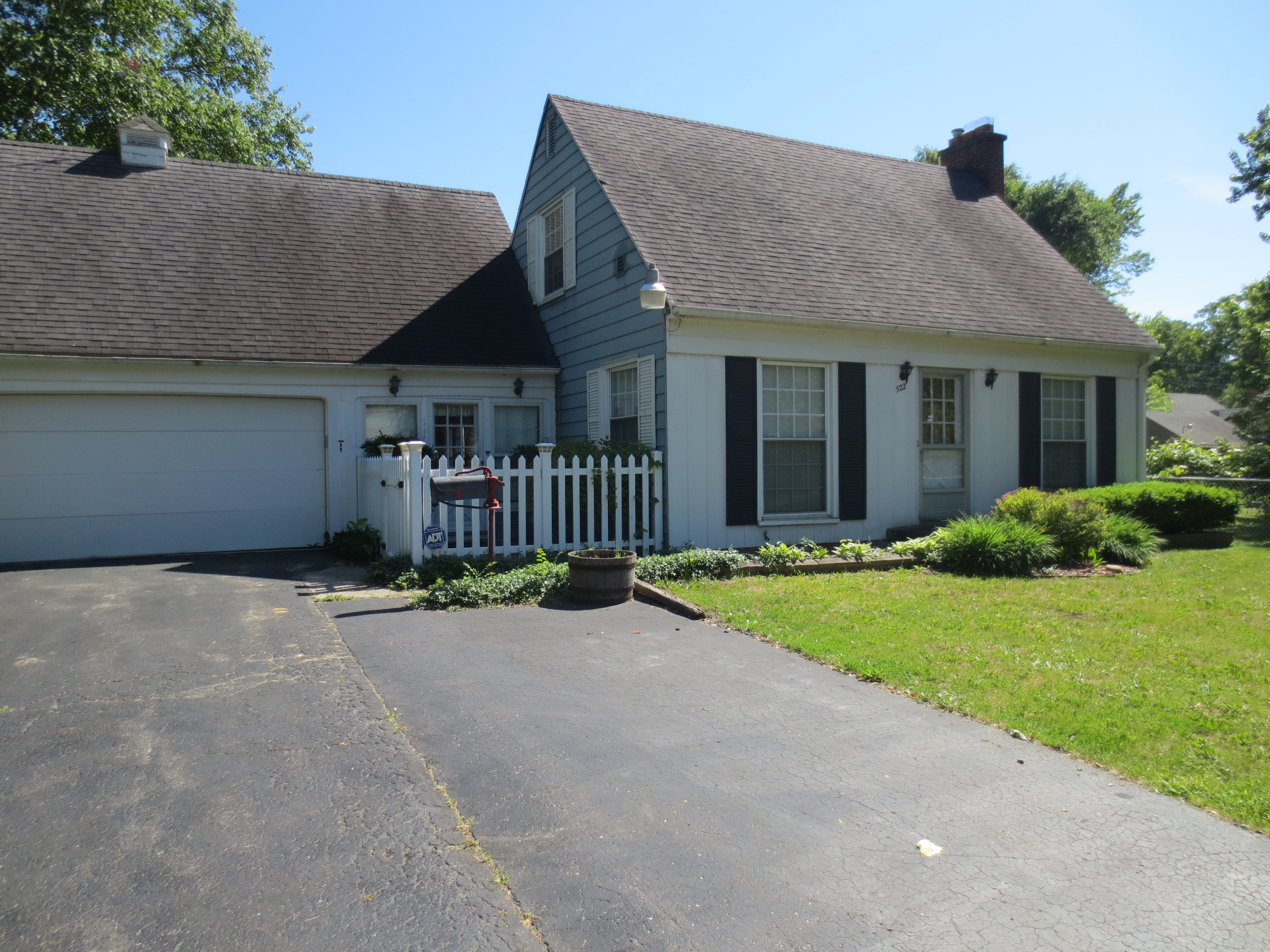 522 East Atherton Road