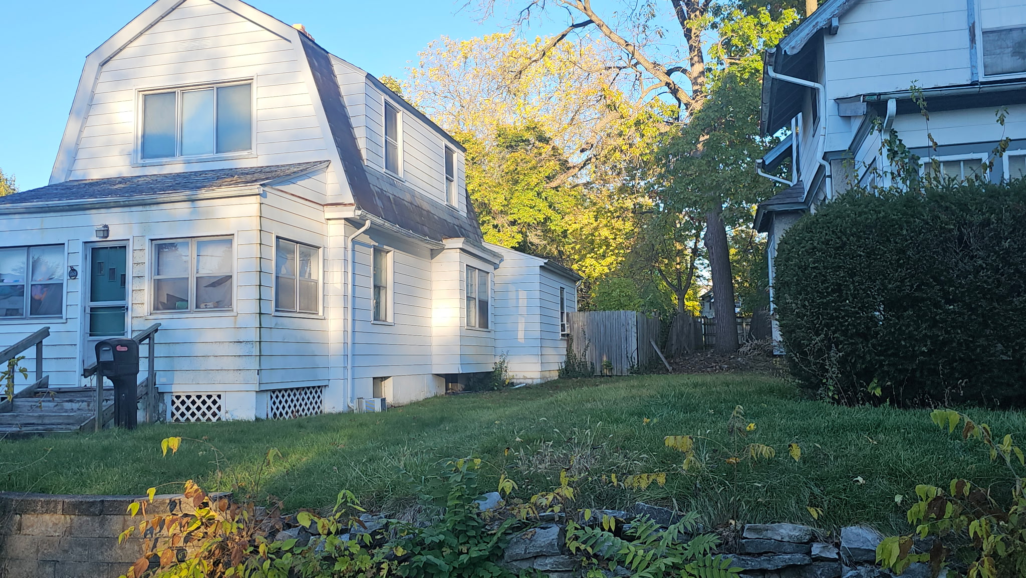 Property thumbnail image